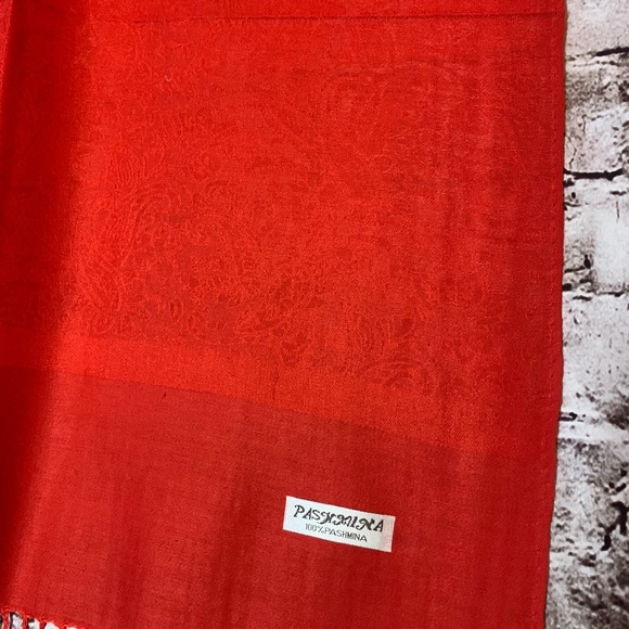 Pashmina - Picture 9 of 11